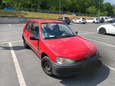 Peugeot 106