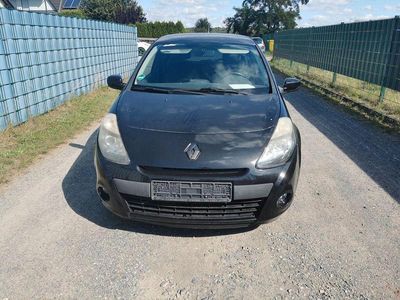 Renault Clio II