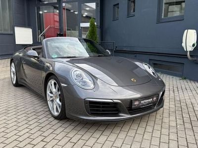 Porsche 911 Carrera 4 Cabriolet