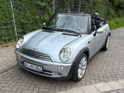 Gebraucht Mini Cooper Cabriolet 116 PS (85 kW) 2004 Silber Cabrio