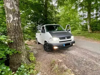 Gebraucht VW Multivan 102 PS (75 kW) 1996 Weiß Van / Kleinbus