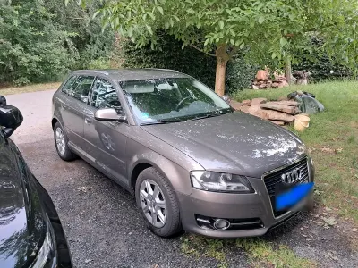 Gebraucht Audi A3 125 PS (91 kW) 2012 Grau Kleinwagen