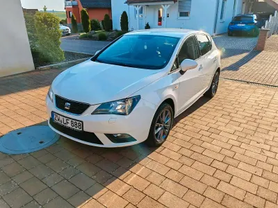 Gebraucht Seat Ibiza I-Tech 105 PS (77 kW) 2014 Weiß Kleinwagen
