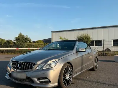Gebraucht Mercedes SLK200 190 PS (139 kW) 2013 Grau Cabrio