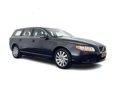 Second-hand Volvo V70 179 CP (131 kW) 2012 Gri Break