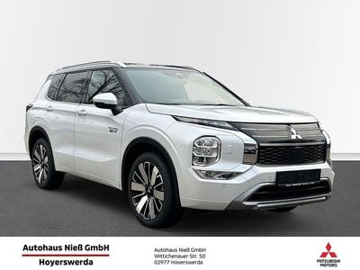 Neu Mitsubishi Outlander P-HEV Top 306 PS (225 kW) 2025 Weiß SUV