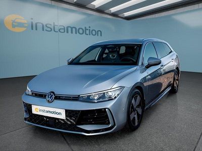 Usata VW Passat R-line 193 CV (141 kW) 2025 Argento Station wagon