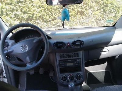 Gebraucht Mercedes A140 Avantgarde 82 PS (60 kW) 2003 Silber Van / Kleinbus