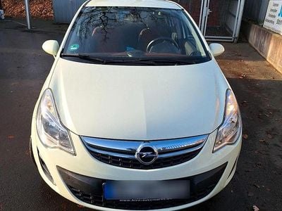 Gebraucht Opel Corsa 87 PS (63 kW) 2012 Weiß Kleinwagen