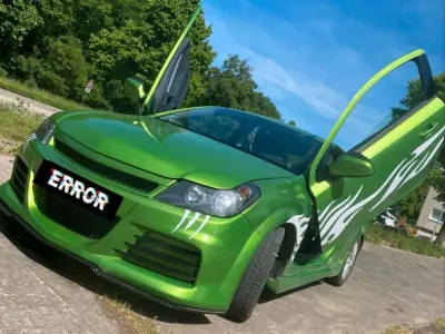 Gebraucht Opel Astra GTC 140 PS (102 kW) 2006 Grün Kleinwagen
