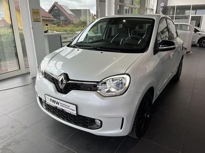 Gebraucht Renault Twingo Urban Night 60 kW (82 PS) 2023 Weiß Kleinwagen