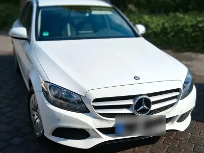 Gebraucht Mercedes C180 116 PS (85 kW) 2015 Weiß Kombi