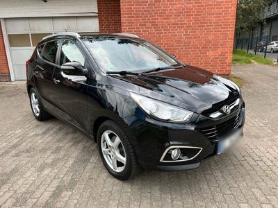 gebraucht Hyundai ix35 2.0CRDI 1.Hand 4WD