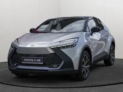 Usata Toyota C-HR 140 CV (102 kW) 2025 Argento SUV