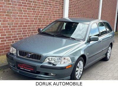 Second-hand Volvo V40 122 CP (89 kW) 2002 Gri Break