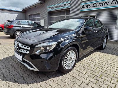 Gebraucht Mercedes GLA180 109 PS (80 kW) 2018 Nachtschwarz SUV