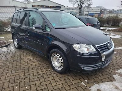 Schwarz Gebraucht 2009 VW Touran Van / Kleinbus | 2.850 € (Guter Preis)