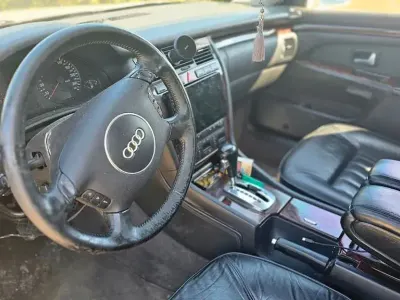 Gebraucht Audi A8 310 PS (228 kW) 2001 Silber Limousine