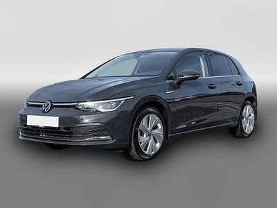 Usata VW Golf VIII Style 150 CV (110 kW) 2022 Argento Berlina
