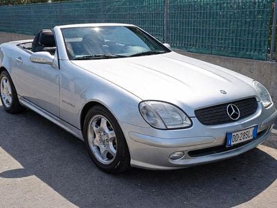 Usata Mercedes SLK200 163 CV (119 kW) 2000 Nero Cabrio