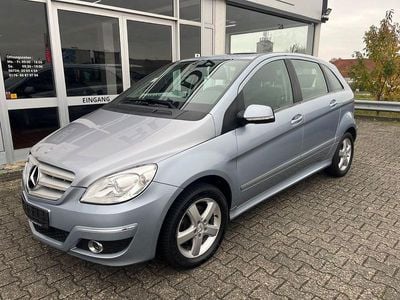 Mercedes B200