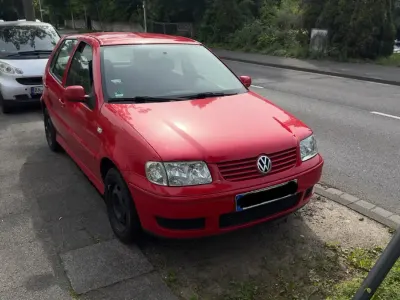 Gebraucht VW Polo 60 PS (44 kW) 2001 Rot Kleinwagen
