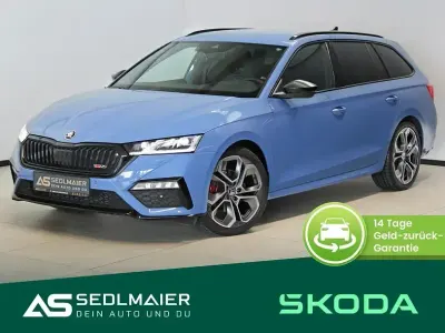 Używany Skoda Octavia RS 200 KM (147 kW) 2024 Niebieski Kombi
