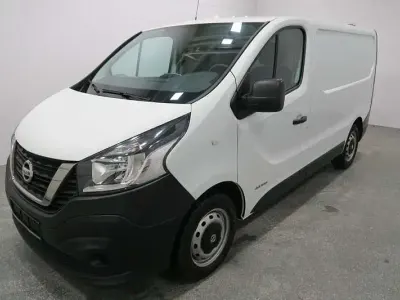 Gebraucht Nissan NV300 S 121 PS (88 kW) 2017 Weiß Van