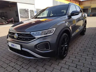 Gebraucht VW T-Roc Life 110 PS (80 kW) 2023 Indiumgrau metallic SUV