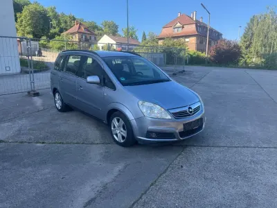 Gebraucht Opel Zafira Edition 140 PS (102 kW) 2006 Silber Van / Kleinbus