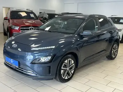 Gebraucht Hyundai Kona Trend 150 kW (204 PS) 2022 Blau SUV