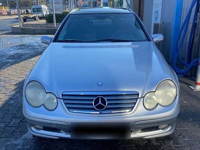 Gebraucht Mercedes C230 191 PS (140 kW) 2003 Silber Coupé