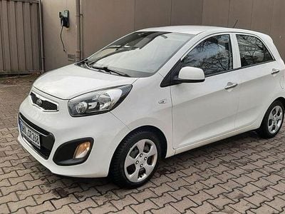 Gebraucht Kia Picanto FIFA World Cup Edition 69 PS (50 kW) 2015 Weiß Kleinwagen
