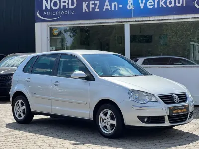 Gebraucht VW Polo United 69 PS (50 kW) 2008 Silber Kleinwagen