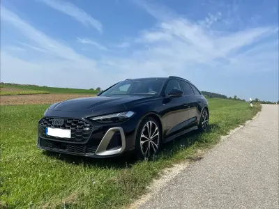 Gebraucht Audi A5 Sport 204 PS (150 kW) 2024 Schwarz Kombi