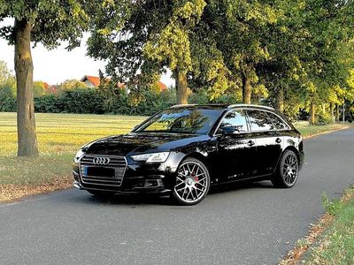 Schwarz Gebraucht 2016 Audi A4 Sport Kombi | 14.500 € (Fairer Preis)