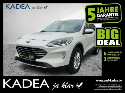 Usado Ford Kuga Titanium 224 HP (164 kW) 2022 Branco SUV