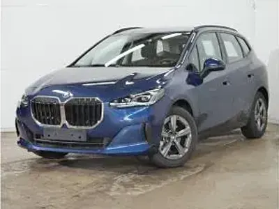 Gebraucht BMW 220 Active Tourer 170 PS (125 kW) 2025 Blau (0c1m  phytonicblau metallic) Van / Kleinbus
