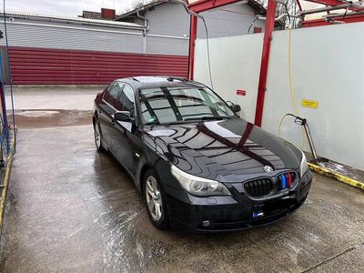 BMW 525