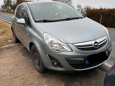 Gebraucht Opel Corsa 69 PS (50 kW) 2011 Silber Kleinwagen