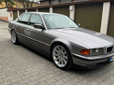 gebraucht BMW 735 i V8 Liebhaberzustand