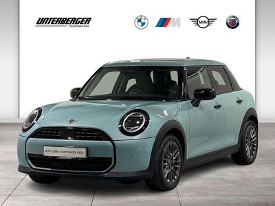 Usata Mini Cooper Classic 156 CV (114 kW) 2025 Verde Utilitaria