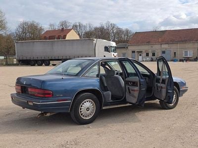 Gebraucht Buick Regal 200 PS (147 kW) 1993 Blau Limousine