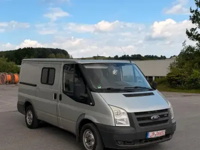 Gebraucht Ford Transit 85 PS (62 kW) 2010 Silber Van