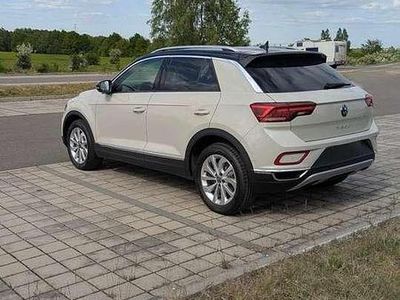 Gebraucht VW T-Roc Style 110 PS (80 kW) 2024 Grau SUV