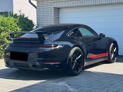 Porsche 911 Carrera