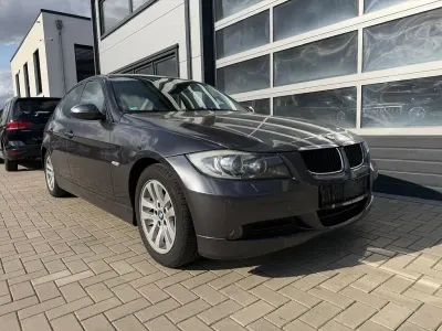 Gebraucht BMW 318 Advantage 143 PS (105 kW) 2008 Grau Limousine