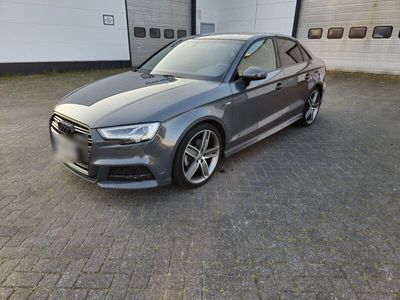 gebraucht Audi A3 8v 40tdi s-line Limousine - Top Ausstattung