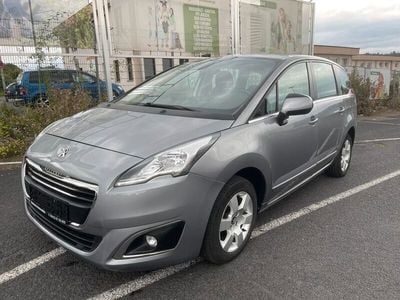 Usata Peugeot 5008 Active 120 CV (88 kW) 2015 Grigio Monovolume