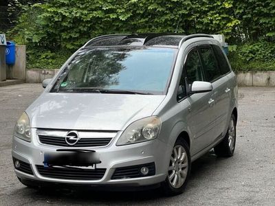 gebraucht Opel Zafira B 1.9 CDTI